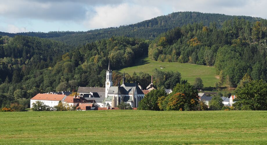 CISTERCIÁCKÉ KRAJINY: Vyšší Brod - Zwettl - Žďár nad Sázavou